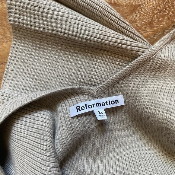 NWOT Reformation ran cotton sweater - Picture 6 of 7